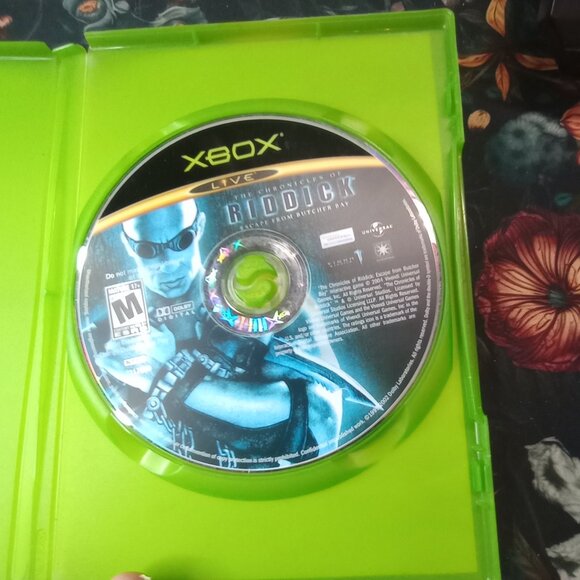 Chronicles of Riddick: Escape from Butcher Bay Xbox Game Rare Sci-Fi FPS Classic - Picture 3 of 4